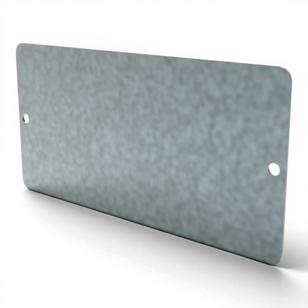Etikettenhalter für Holzpaletten – verzinktes Blechschild 150 × 75 mm zur dauerhaften Palettenkennzeichnung, wahlweise mit ausgelaserter Beschriftung.