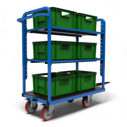 Kommissionierwagen mit mehreren Ebenen, Rollen und Griffen zum Transport von Waren in Lagern. Praktisch für effizientes Kommissionieren und Lagerlogistik.