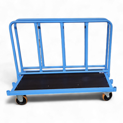 Robuster Längswandwagen aus Stahl mit hoher Längswand für den sicheren Transport von Gütern in Lager und Werkstatt.