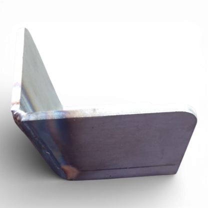 Stapelecken als Zubehör für Stapelgestelle in Industrie & Lager. Ermöglichen das sichere und stabile Übereinanderstapeln von Gestellen im Regalsystem.